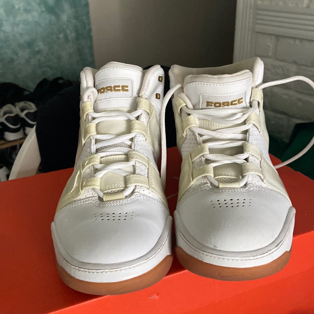 Nike sneakers - Air Believe Force